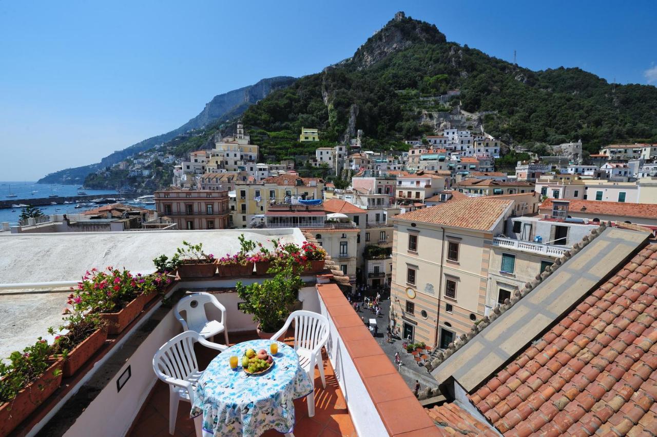 Mamma Rosanna - Apartment In Amalfi With Terrace Екстер'єр фото