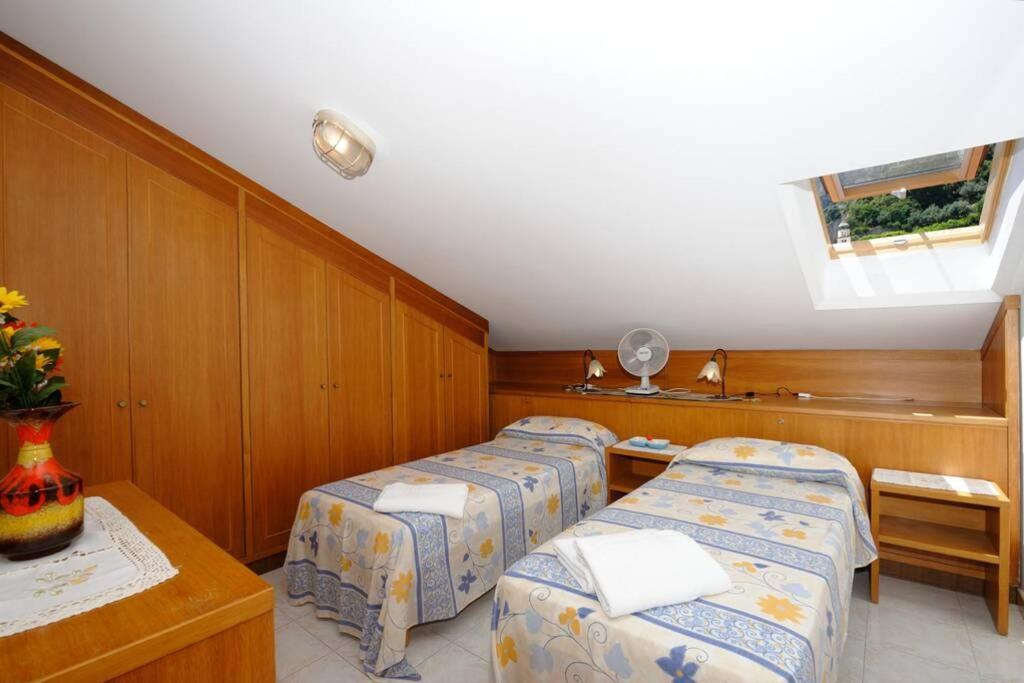 Mamma Rosanna - Apartment In Amalfi With Terrace Екстер'єр фото