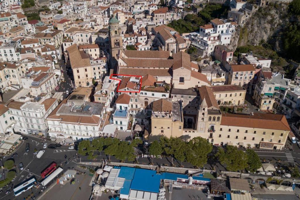 Mamma Rosanna - Apartment In Amalfi With Terrace Екстер'єр фото