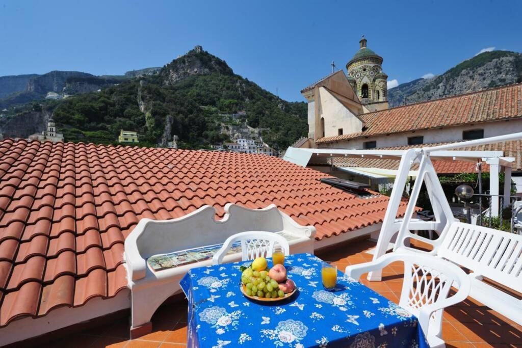 Mamma Rosanna - Apartment In Amalfi With Terrace Екстер'єр фото