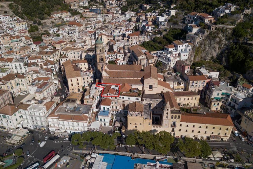 Mamma Rosanna - Apartment In Amalfi With Terrace Екстер'єр фото