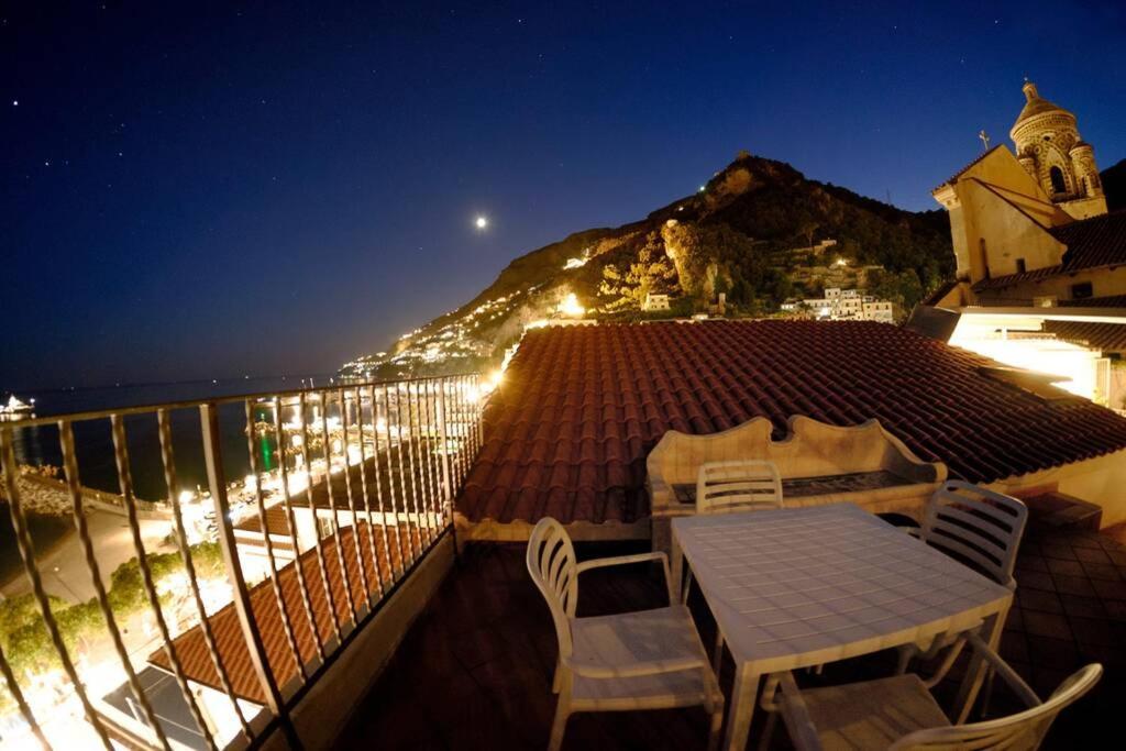 Mamma Rosanna - Apartment In Amalfi With Terrace Екстер'єр фото