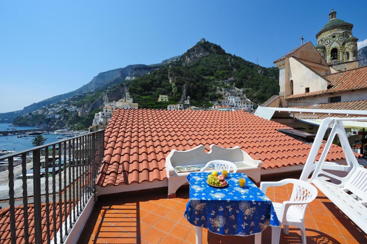 Mamma Rosanna - Apartment In Amalfi With Terrace Екстер'єр фото