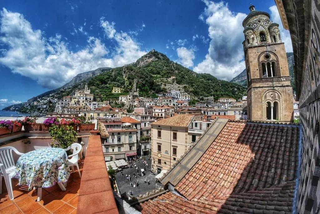 Mamma Rosanna - Apartment In Amalfi With Terrace Екстер'єр фото